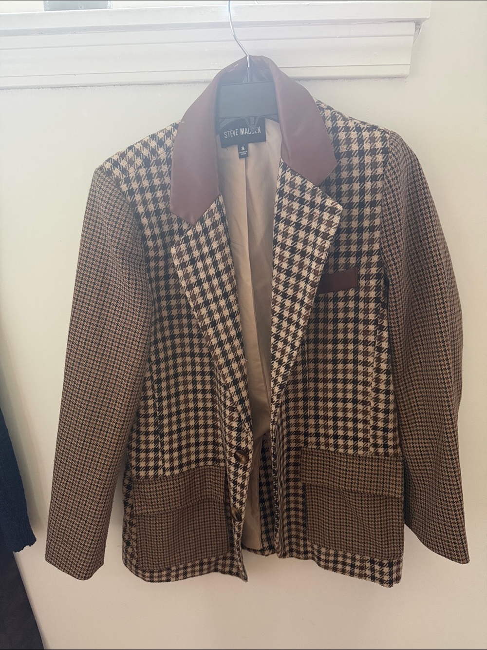 Steve Madden Brown & Cream Houndstooth Blazer/Jacket with Brown Collar